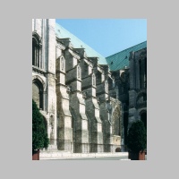 Chartres, 4, Langhaus von SW, Foto Heinz Theuerkauf, ShiftN.jpg